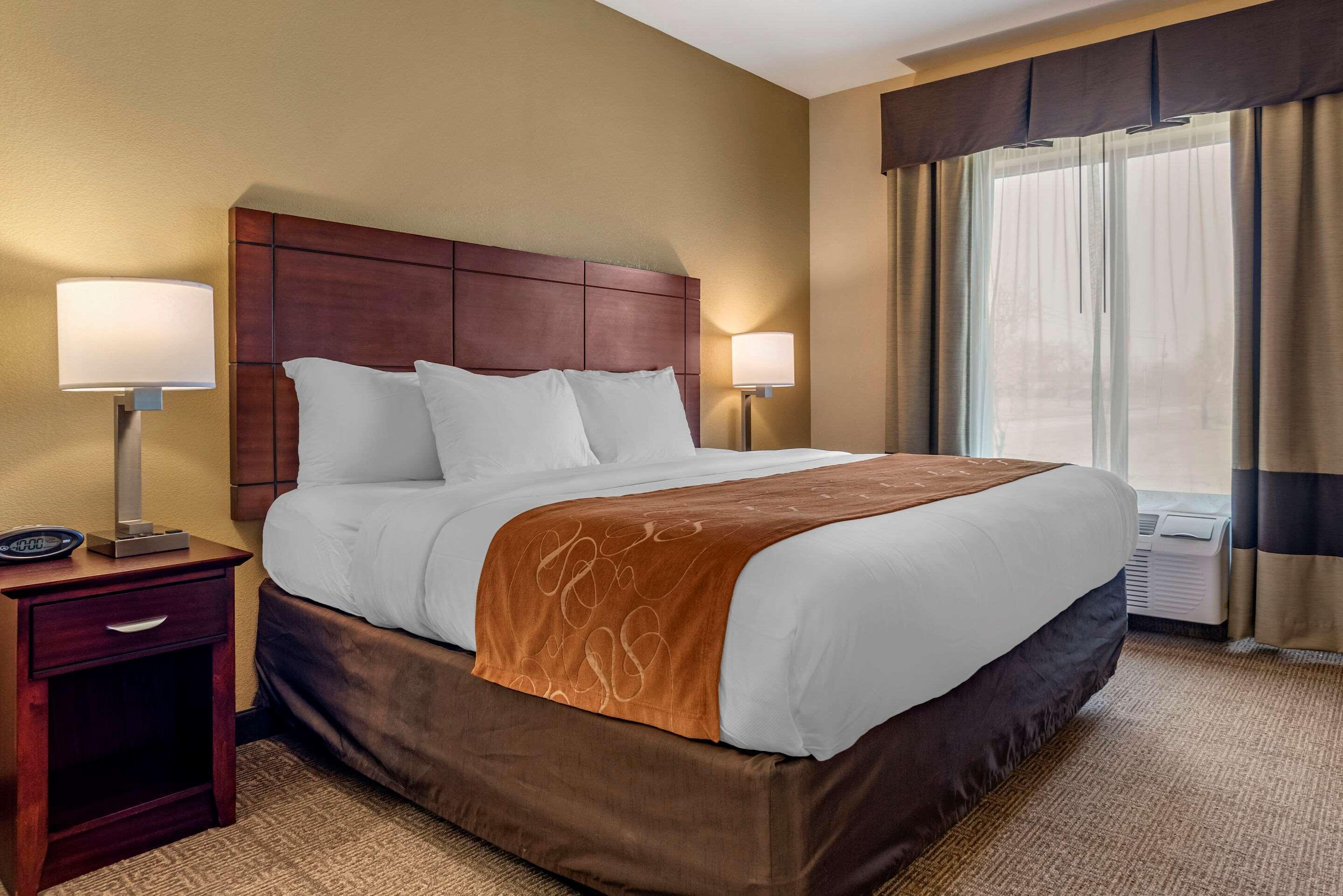 Comfort Suites Airport South Montgomery Esterno foto