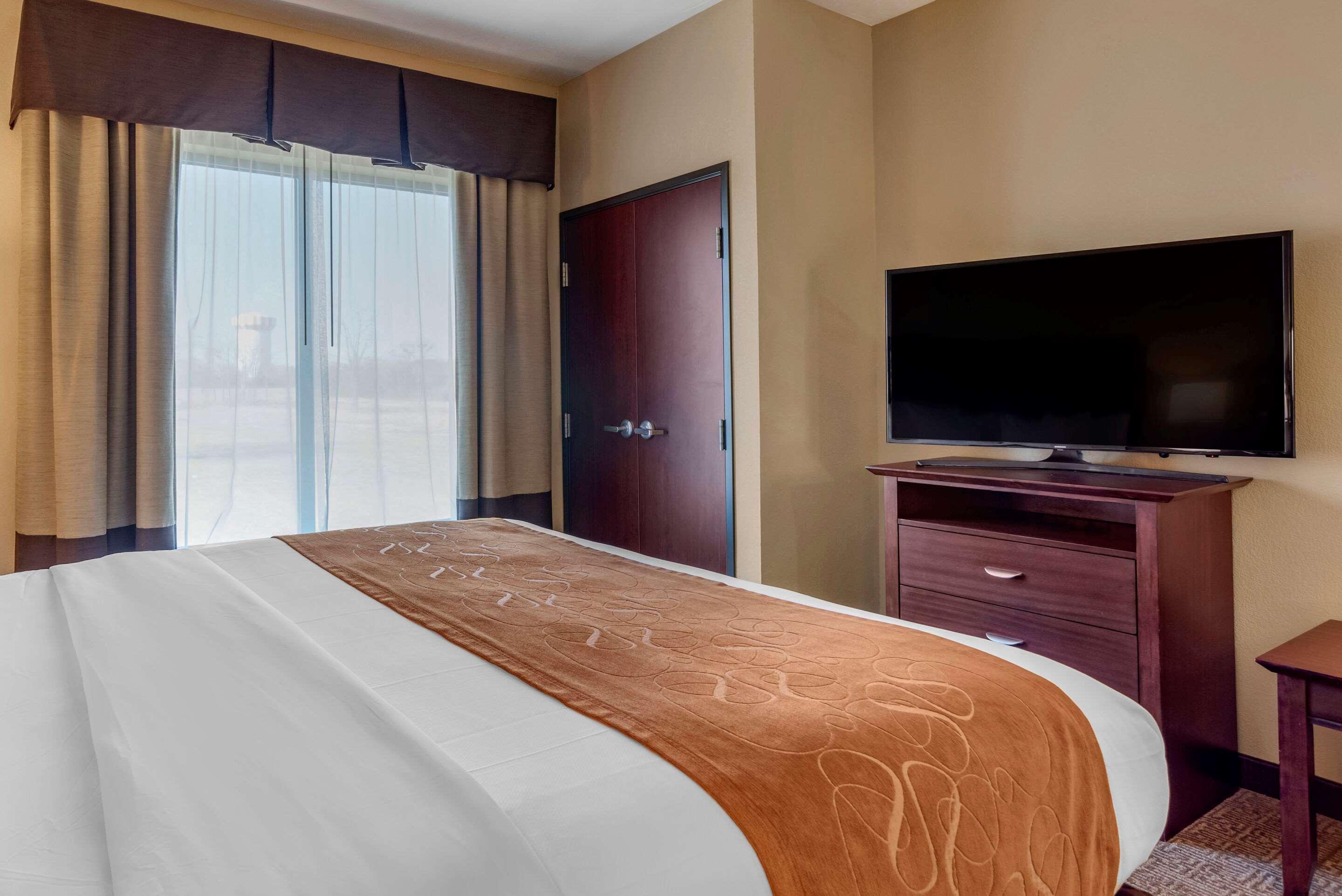 Comfort Suites Airport South Montgomery Esterno foto