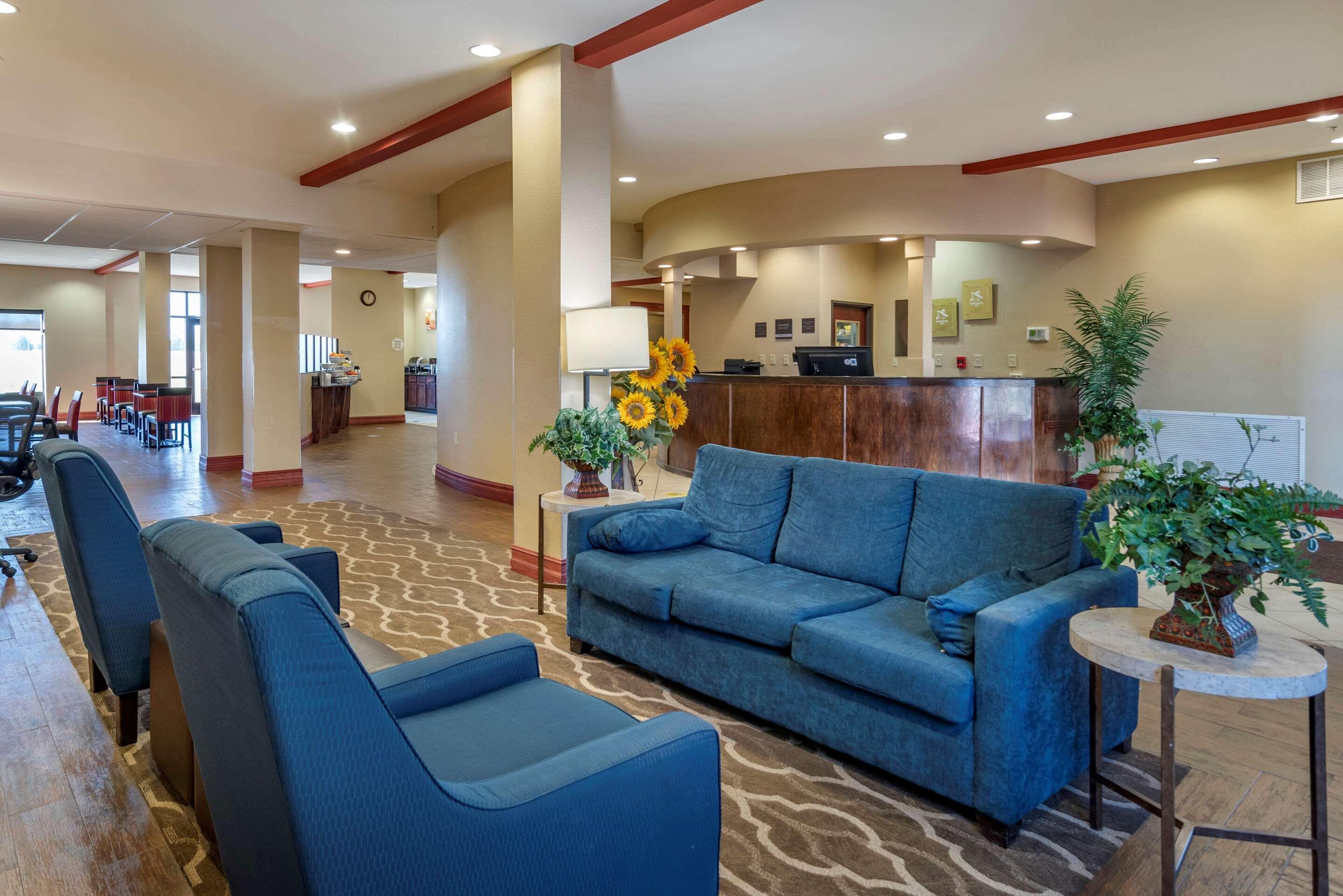 Comfort Suites Airport South Montgomery Esterno foto
